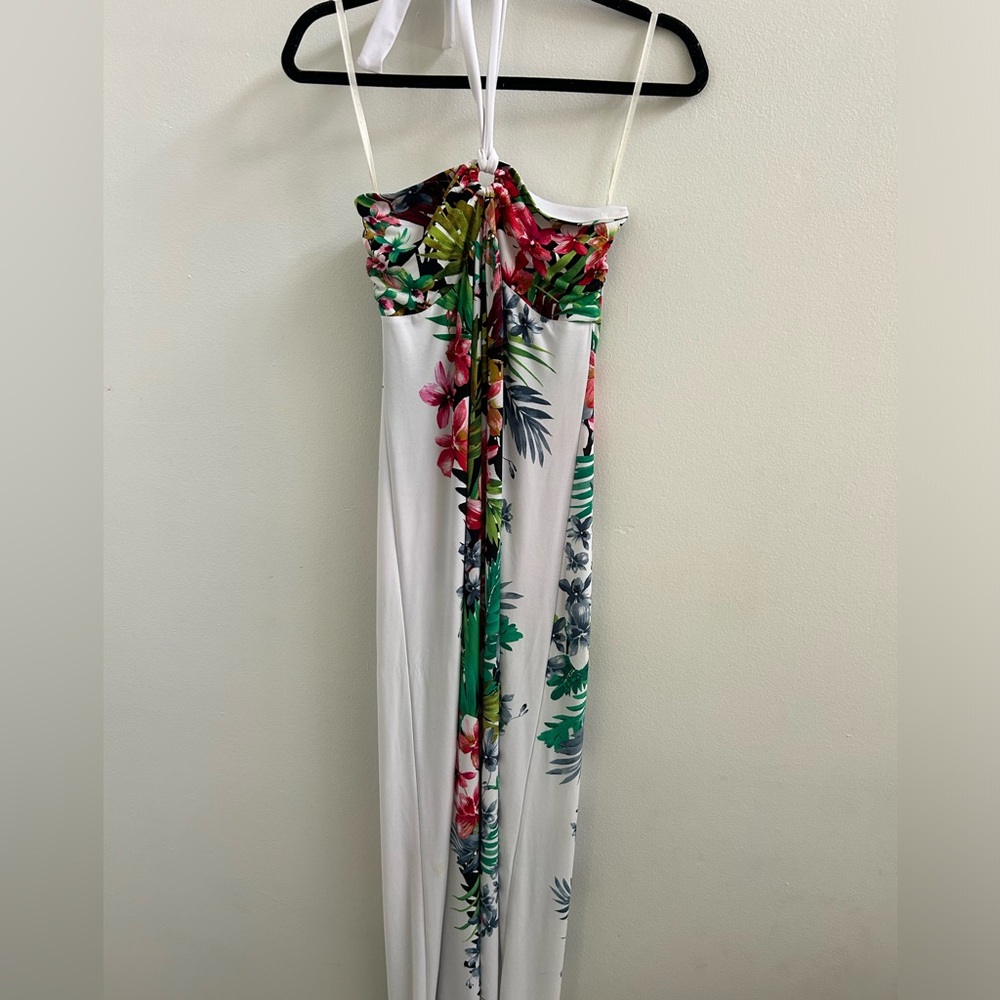 Beautiful summer maxi dress!